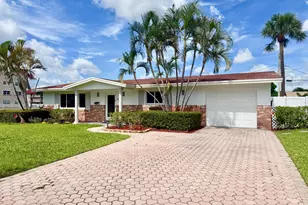 617 SE 8th Ave, Deerfield Beach, FL 33441 - Photo 3