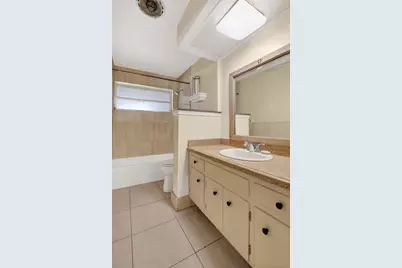 220 SW 10th Avenue, Boynton Beach, FL 33435 - Photo 27