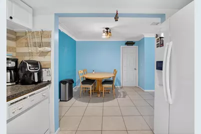 220 SW 10th Avenue, Boynton Beach, FL 33435 - Photo 7