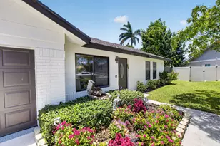 1273 NW 11th St, Boynton Beach, FL 33426 - Photo 5