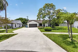1273 NW 11th St, Boynton Beach, FL 33426 - Photo 3