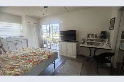 930 Normandy, Delray Beach, FL 33484 - Photo 11
