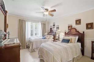 2319 Saratoga Bay Dr, West Palm Beach, FL 33409 - Photo 27