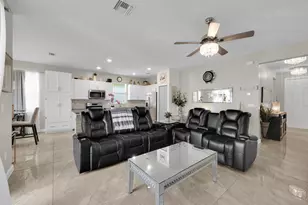 12552 NW Toblin Ln, Port Saint Lucie, FL 34987 - Photo 5