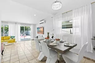 1812 SW 9th St, Fort Lauderdale, FL 33312 - Photo 5