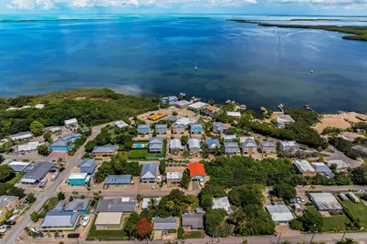 21 Poinciana Drive, Key Largo, FL 33037 - Photo 3