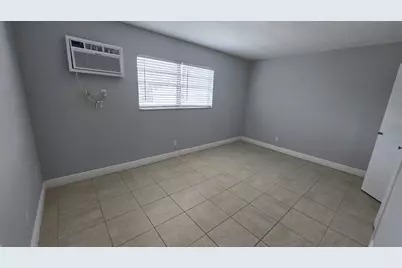 16951 NE 18th Avenue #14, Miami, FL 33162 - Photo 9