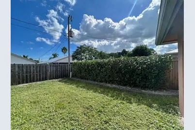 5795 SE Mitzi Lane, Stuart, FL 34997 - Photo 5
