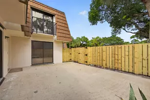 183 Charter Way, West Palm Beach, FL 33407 - Photo 1