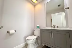 117 Waterford Dr, Jupiter, FL 33458 - Photo 7