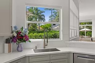 12171 Glen Bay Dr, Wellington, FL 33414 - Photo 15
