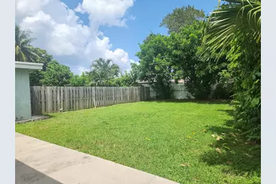 2940 NE 19th Terrace #South Side, Lighthouse Point, FL 33064 - Photo 5