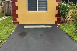 4917 Washington St, Hollywood, FL 33021 - Photo 3