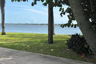 218 Seville Rd, West Palm Beach, FL 33405 - Photo 19