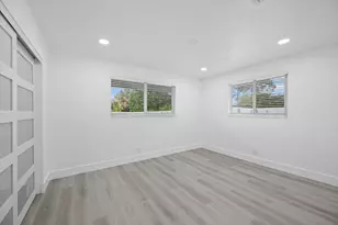 2807 Reo Ln, Palm Springs, FL 33461 - Photo 11
