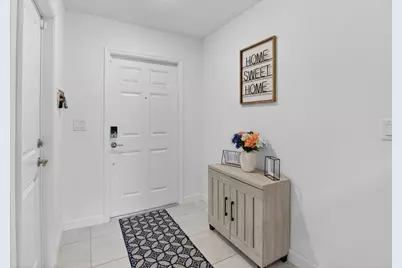 6762 Broadwater Lane, Lake Worth, FL 33467 - Photo 5
