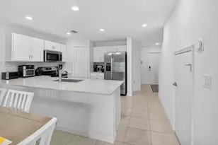 6762 Broadwater Ln, Lake Worth, FL 33467 - Photo 11