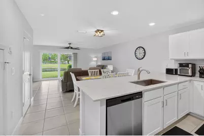 6762 Broadwater Lane, Lake Worth, FL 33467 - Photo 11