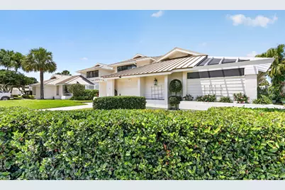 5632 SE Foxcross Place, Stuart, FL 34997 - Photo 9