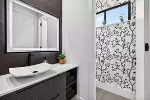1644 NE 4th Ct, Fort Lauderdale, FL 33301 - Photo 61