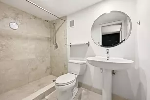 5160 Las Verdes Cir, Delray Beach, FL 33484 - Photo 17