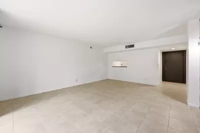 5160 Las Verdes Circle #Unit 101, Delray Beach, FL 33484 - Photo 7