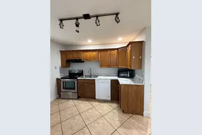 741 Roseland Drive, West Palm Beach, FL 33405 - Photo 9