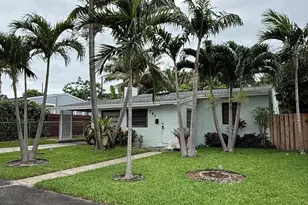 741 Roseland Dr, West Palm Beach, FL 33405 - Photo 1