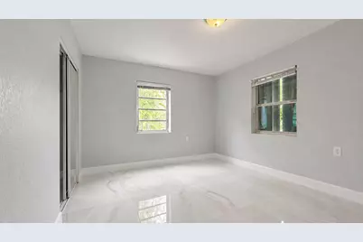 4894 Cyprus Lane, Haverhill, FL 33417 - Photo 3