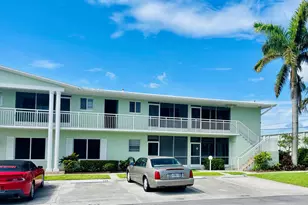 2100 NE 38th St, Lighthouse Point, FL 33064 - Photo 3