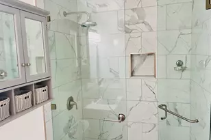2100 NE 38th St, Lighthouse Point, FL 33064 - Photo 17