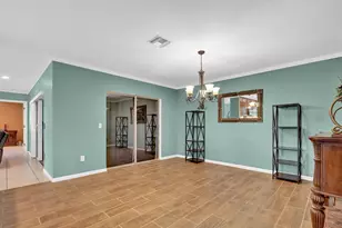127 Miramar Ave, Royal Palm Beach, FL 33411 - Photo 9