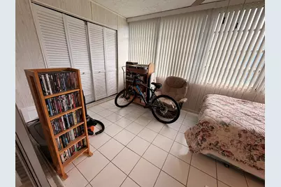 182 Lake Susan Lane, West Palm Beach, FL 33411 - Photo 15