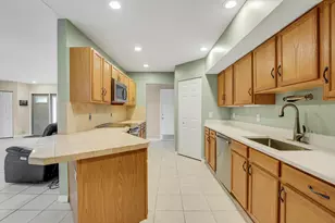 12628 N 70th Pl Pl N, The Acreage, FL 33412 - Photo 7
