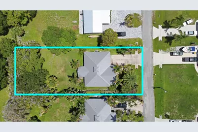 5802 SE Wesley Avenue, Stuart, FL 34997 - Photo 11