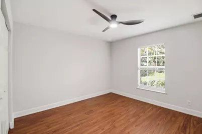 5802 SE Wesley Avenue, Stuart, FL 34997 - Photo 15