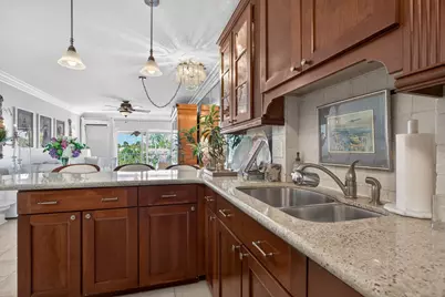 800 Pine Drive #13, Pompano Beach, FL 33060 - Photo 9