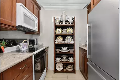 800 Pine Drive #13, Pompano Beach, FL 33060 - Photo 5