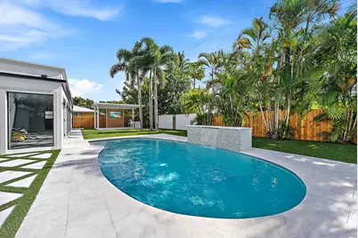 391 W Riverside Drive, Tequesta, FL 33469 - Photo 15
