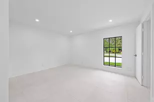 391 W Riverside Dr, Tequesta, FL 33469 - Photo 45