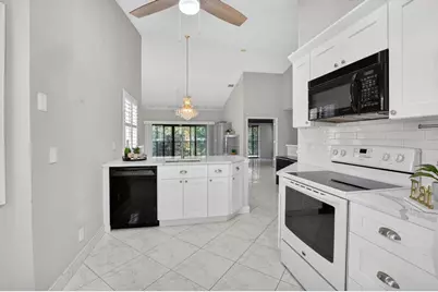 7844 Lexington Club Boulevard #C, Delray Beach, FL 33446 - Photo 9