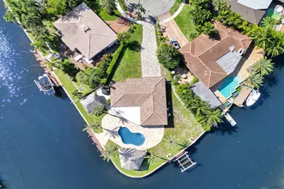 271 SE 5th Terrace, Pompano Beach, FL 33060 - Photo 3