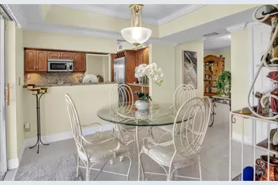 6431 Olde Moat Way, Davie, FL 33331 - Photo 17