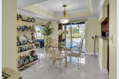 6431 Olde Moat Way, Davie, FL 33331 - Photo 13