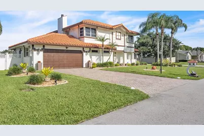 6431 Olde Moat Way, Davie, FL 33331 - Photo 9