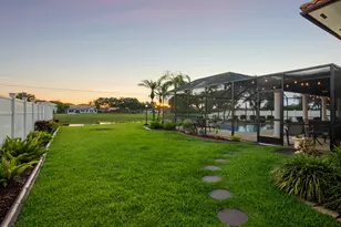 6431 Olde Moat Way, Davie, FL 33331 - Photo 55