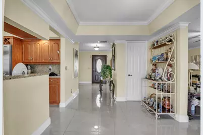 6431 Olde Moat Way, Davie, FL 33331 - Photo 17