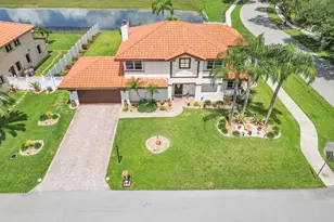 6431 Olde Moat Way, Davie, FL 33331 - Photo 3