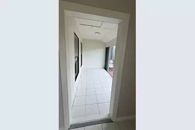 5460 S Lakewood Cir S #C, Margate, FL 33063 - Photo 29