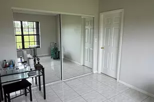 5460 S Lakewood Cir S, Margate, FL 33063 - Photo 33